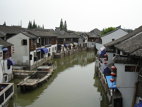 Чжуцзяцзяо – город на воде